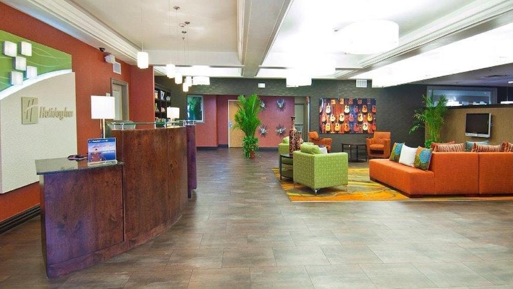 & By Ihg 3*