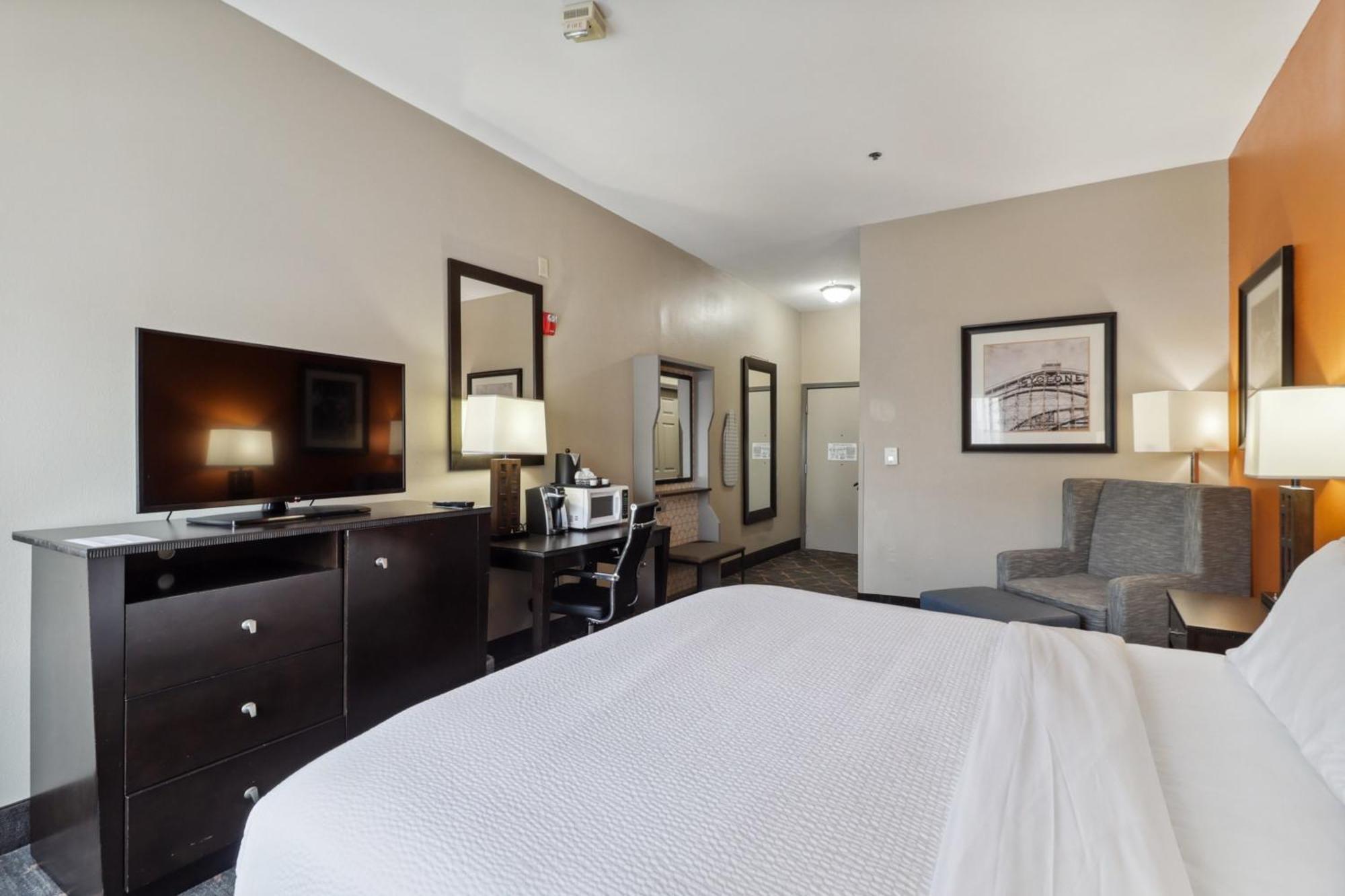 & By Ihg Slidell