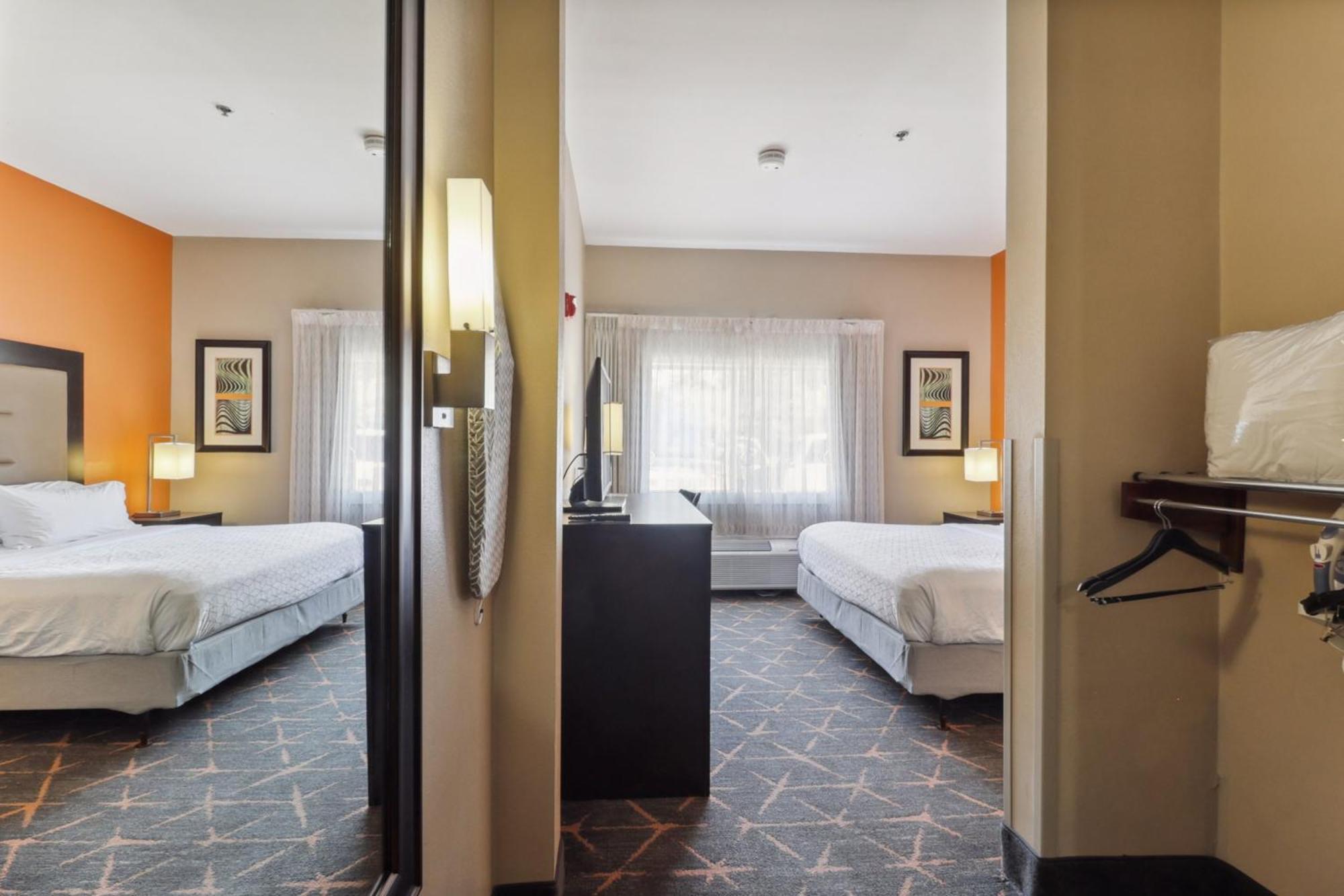 & By Ihg Hotel 3*