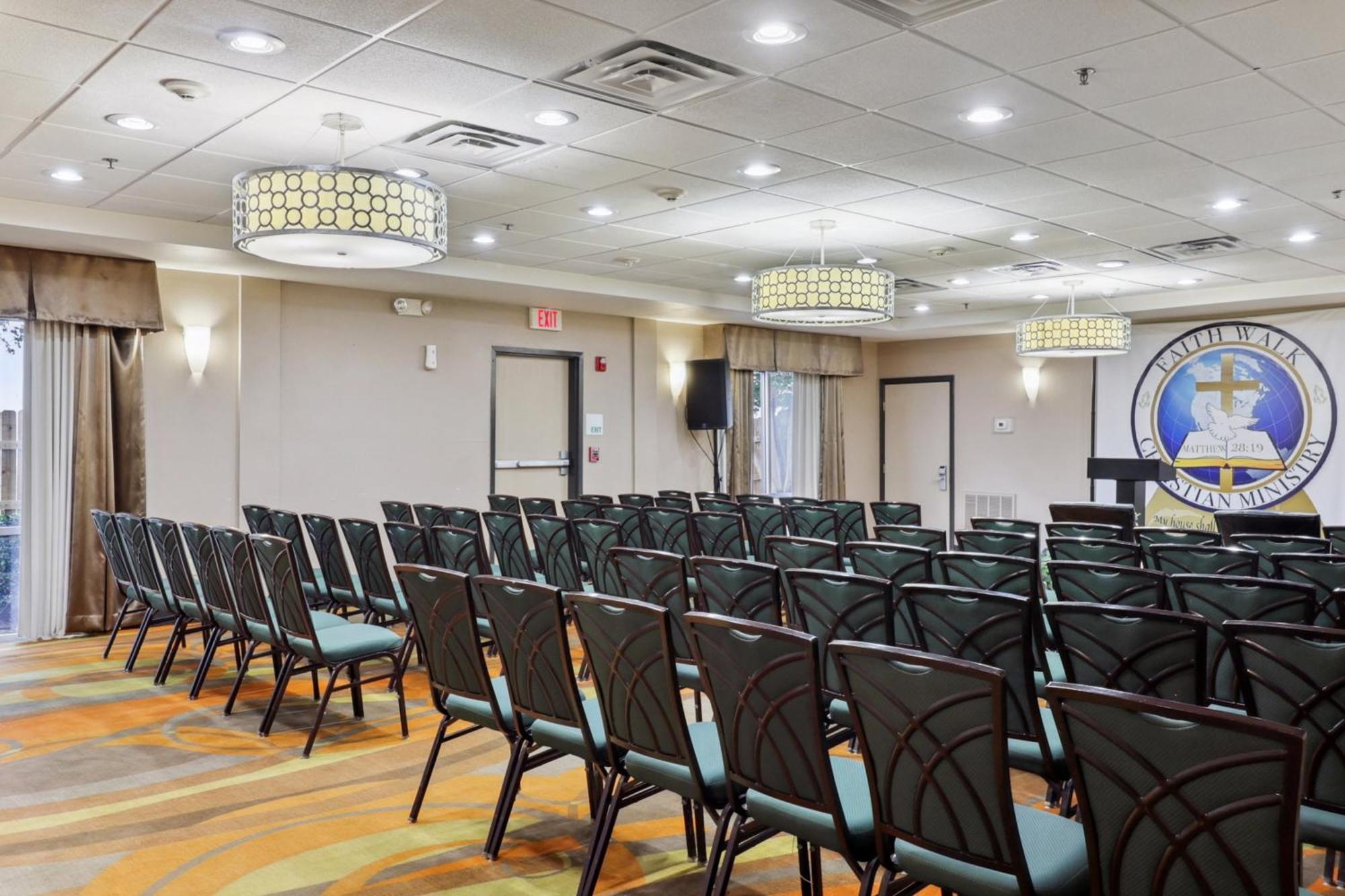 Hotel & By Ihg Slidell