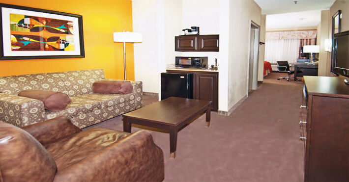 & By Ihg