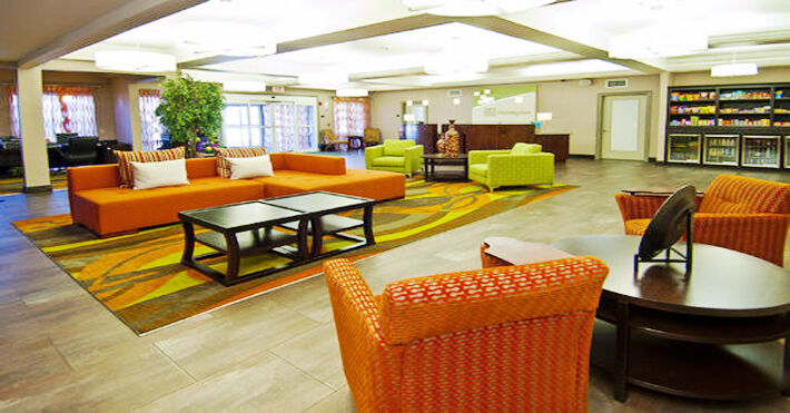 & By Ihg 3*